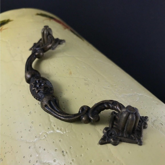 Antique-Like Small Lacquerware Box, Hand-Painted Yellow Flowers, Keepsake Chest - Picture 7 of 7